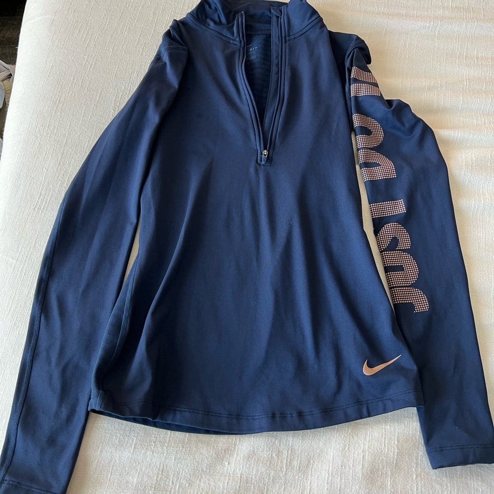 Nike Dri-Fit Sweater